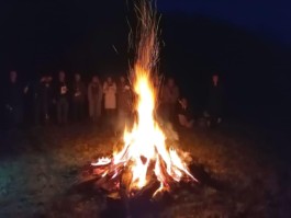 Hand to Earth by Rebecca Brewin