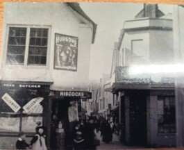 Hand to Earth by Rebecca Brewin